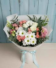 Букет цветов из:  Розы, Лизиантусы и Хризантемы в Нестерове