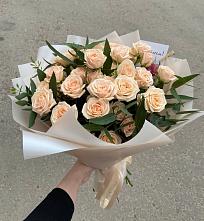 Букет Кремовые розы Латте в Нестерове