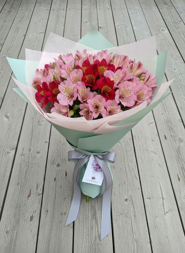 Букет цветов из: Альстромерии в Нестерове