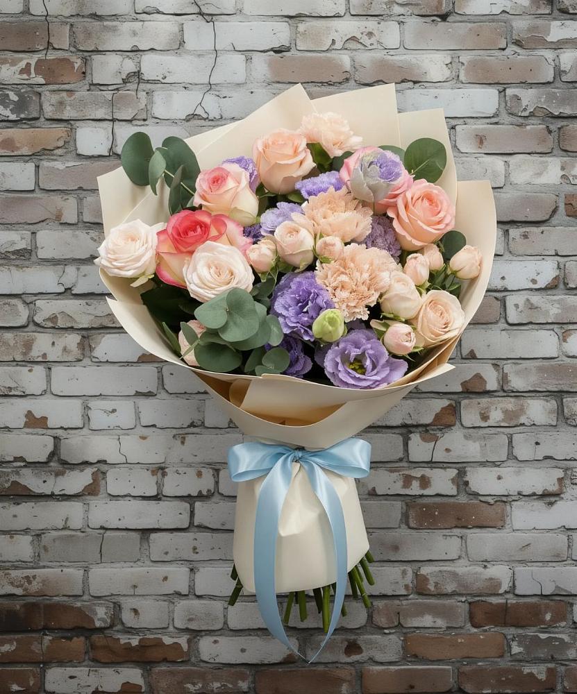 Букет цветов из: Розы, Лизиантусы и Гвоздики в Нестерове