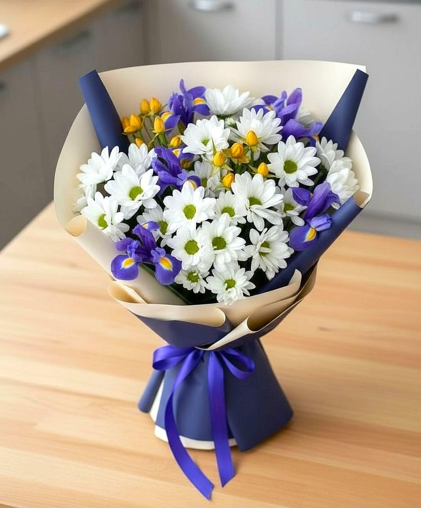 Букет цветов из: Розы, Ирисы и Хризантемы в Нестерове