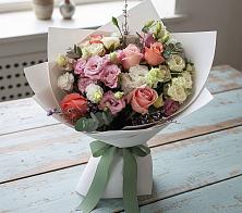 Букет цветов из:  Розы, Лизиантусы и Гвоздики #REPLACE_PRED# Нестерове