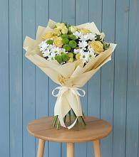 Букет цветов из:  Хризантемы и Розы в Нестерове